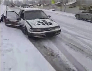 Car domino - driver slows car