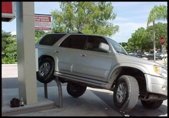 Funny car photo - Classic parking example.