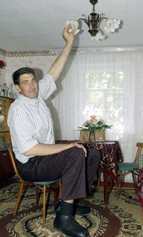 Leonid Stadnik - Worlds tallest man