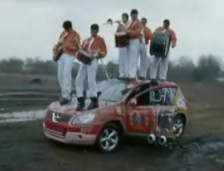 Nissan Qashquai - Funny Video