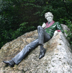 Oscar Wilde's Statue - Dublin