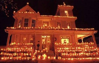 Pumpkin carvings house
