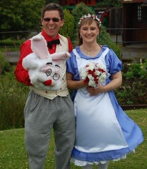 Alice in wonderland wedding