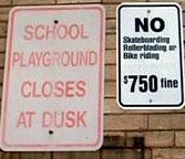 school closes sign