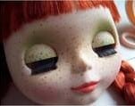 Doll eyes