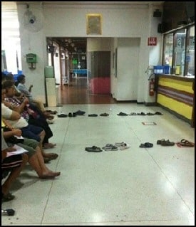 shoe queue