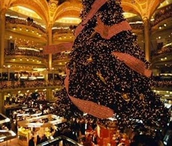 Christmas Tree Lights Paris