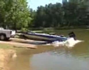 Funny Fishing boat video