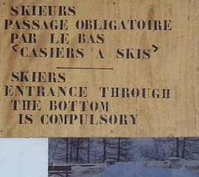 Franglais examples - phrases - Entry Through The Bottom is Compulsory
