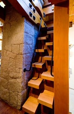 Amazing Staircase