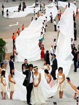 Longest wedding dress